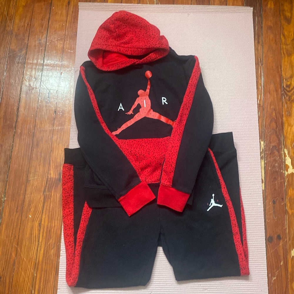 Jordan sweat outfit